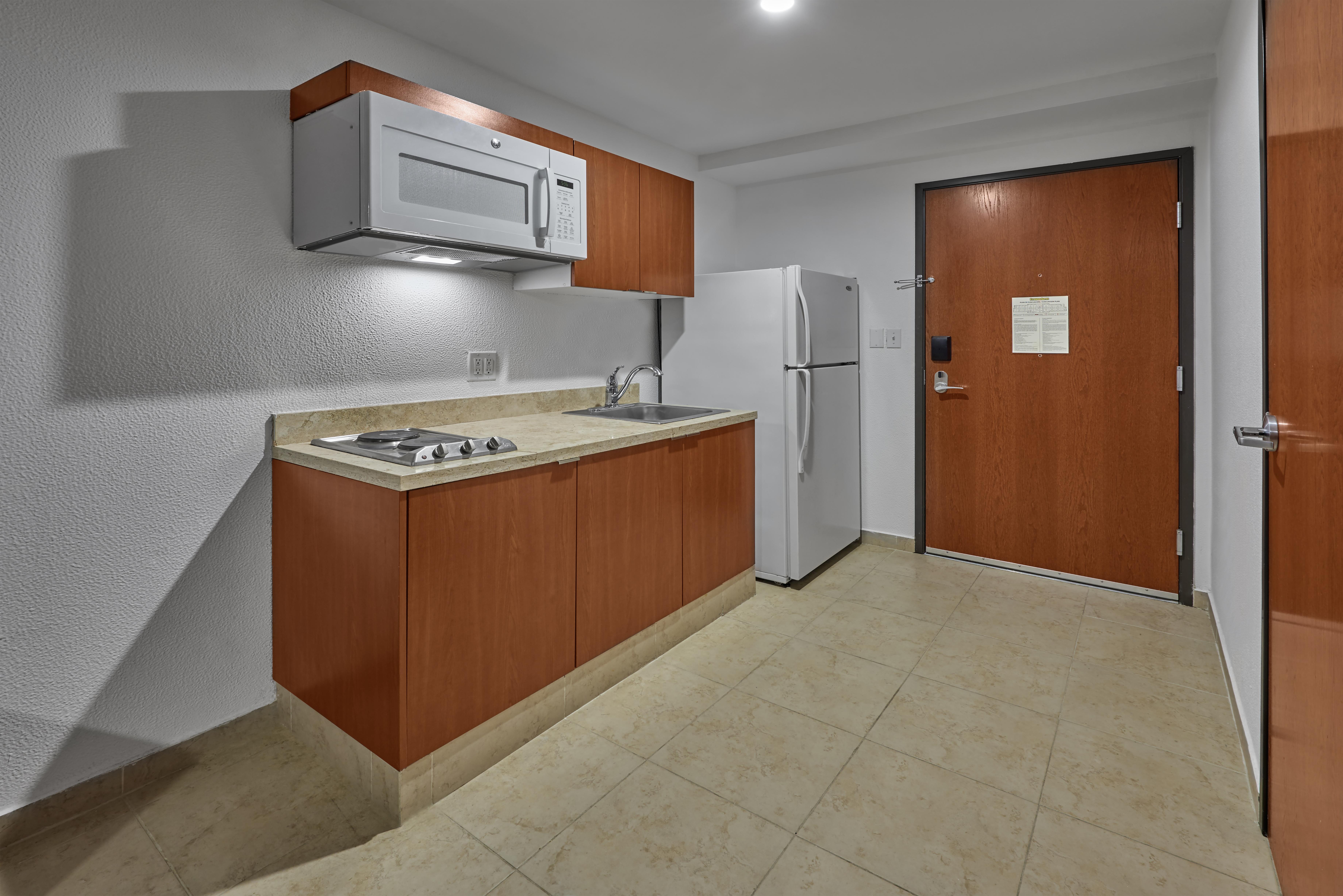 Apodaca Extended Suites Monterrey Aeropuerto מראה חיצוני תמונה