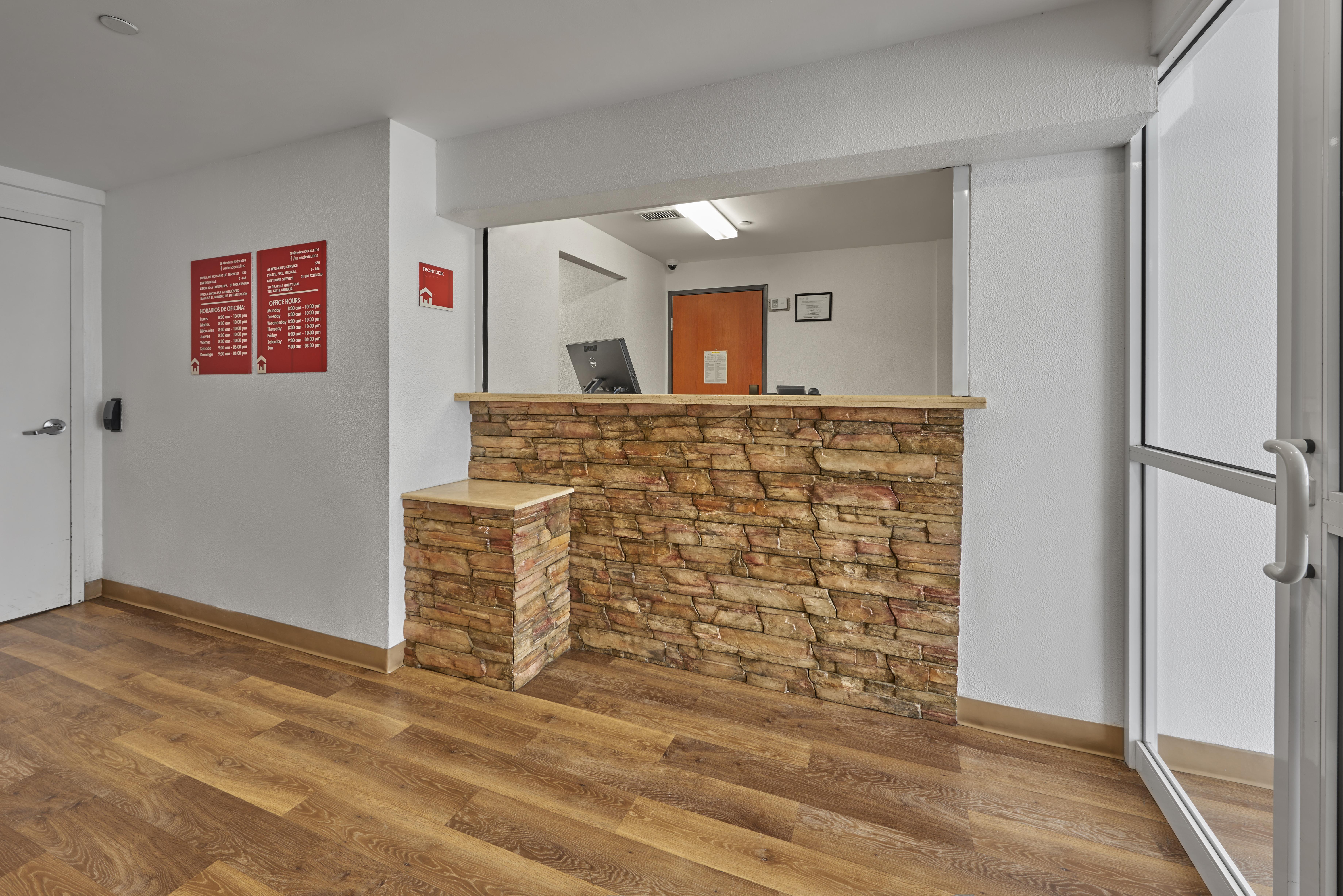 Apodaca Extended Suites Monterrey Aeropuerto מראה חיצוני תמונה